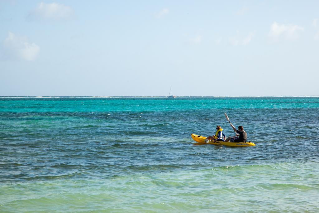 Grand Caribe Belize Hotel San Pedro  Buitenkant foto
